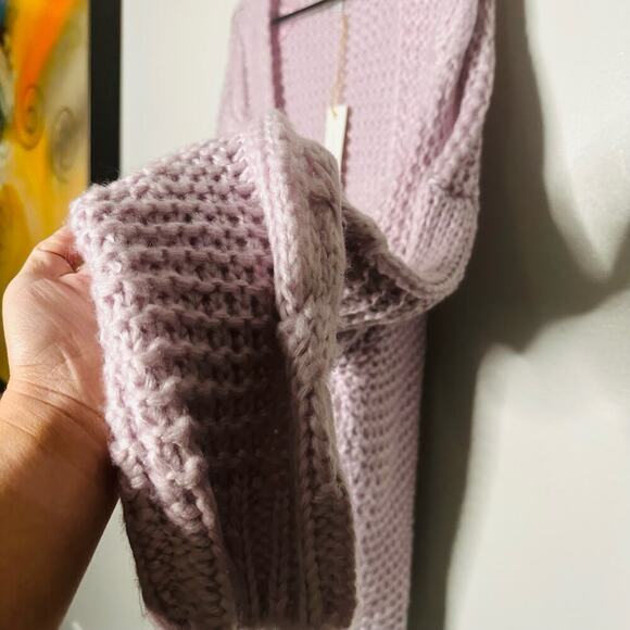 NWT Woven Heart Lavender Chunky Cable Oversized Fluffy Cardigan Sweater size S - Picture 10 of 11